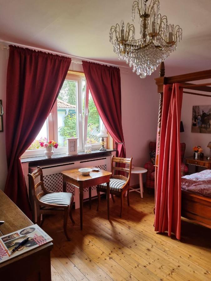 B&B Dressings Traumgarten Kaiserslautern Phòng bức ảnh