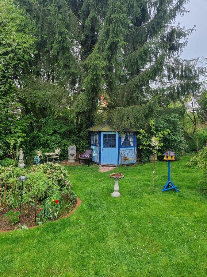 B&B Dressings Traumgarten Kaiserslautern Ngoại thất bức ảnh
